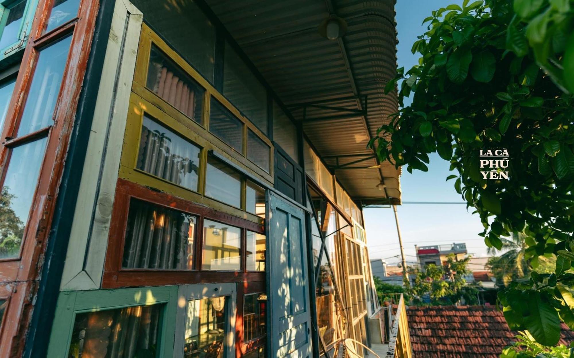 Yellow Farm Homestay Dong Tac Exterior photo