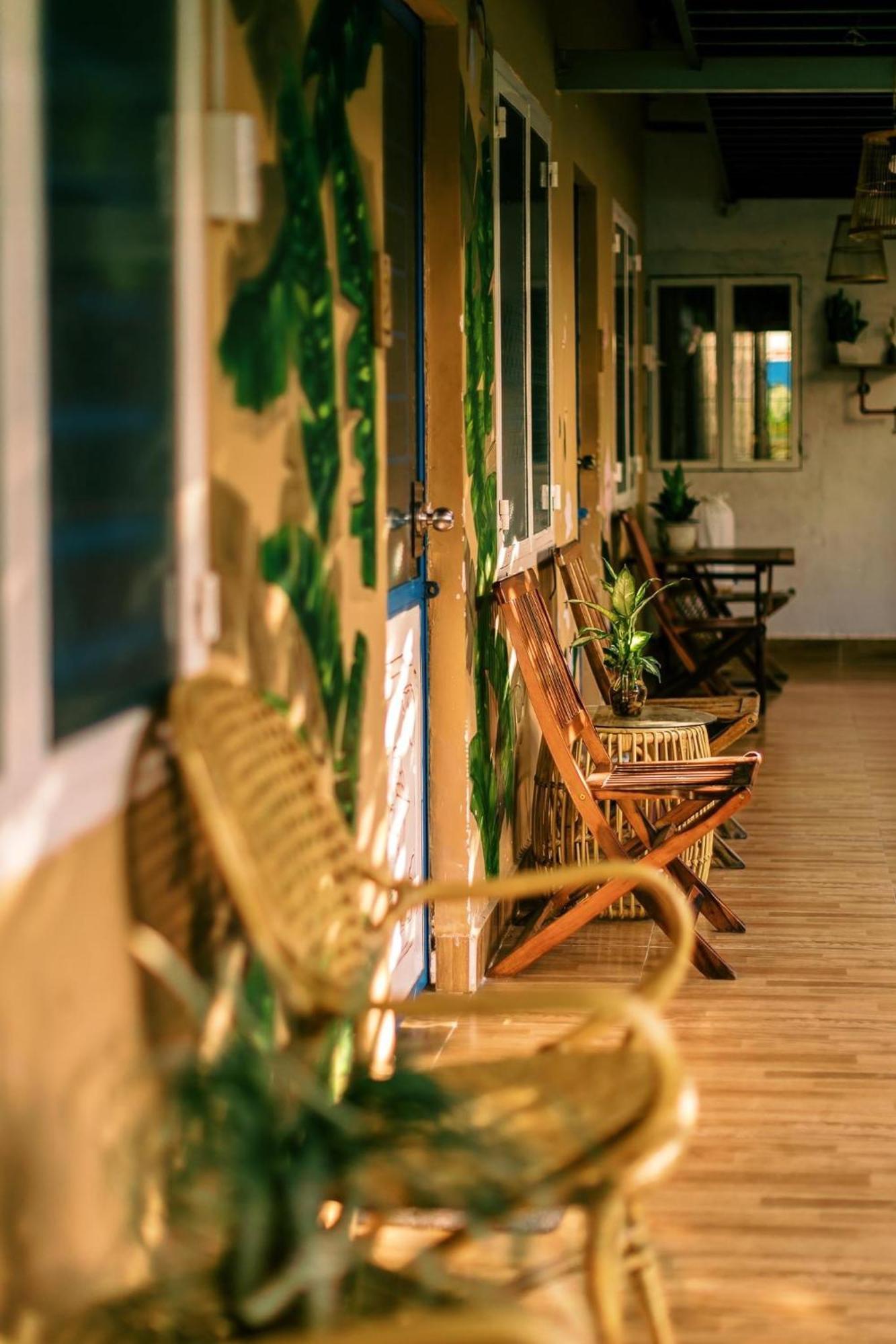 Yellow Farm Homestay Dong Tac Exterior photo